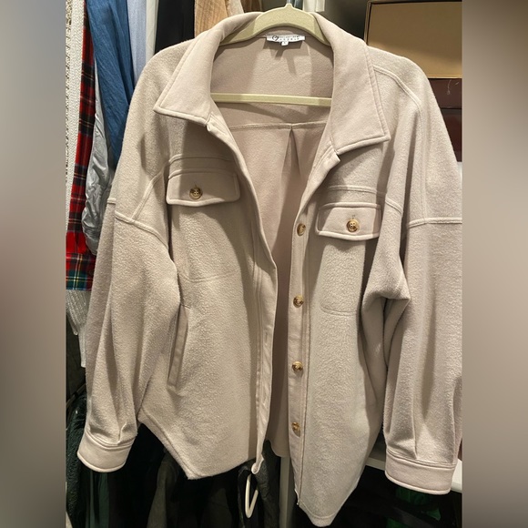 Cream Shacket - Picture 2 of 3